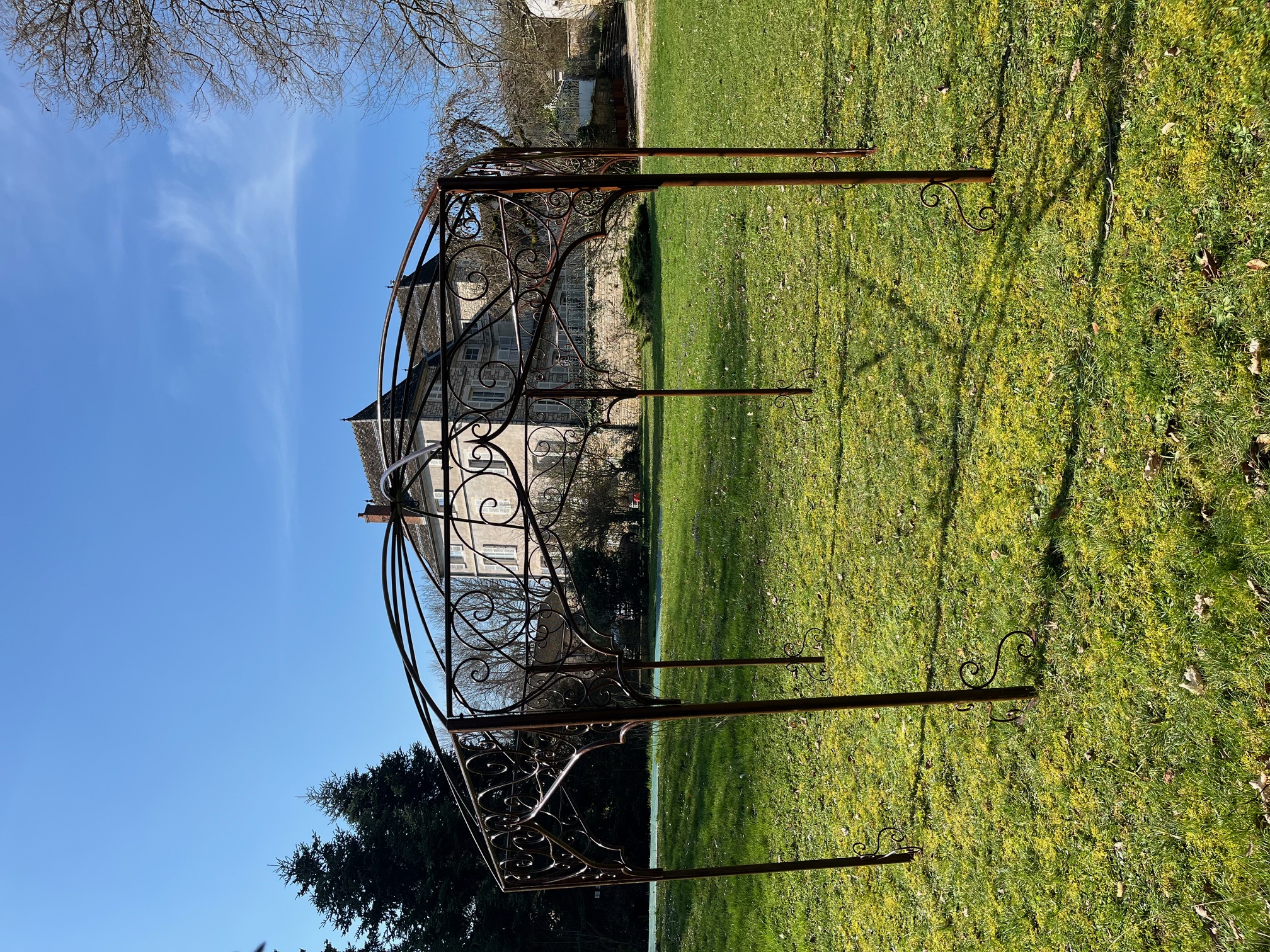Gloriette kiosque gloriette en fer forgé